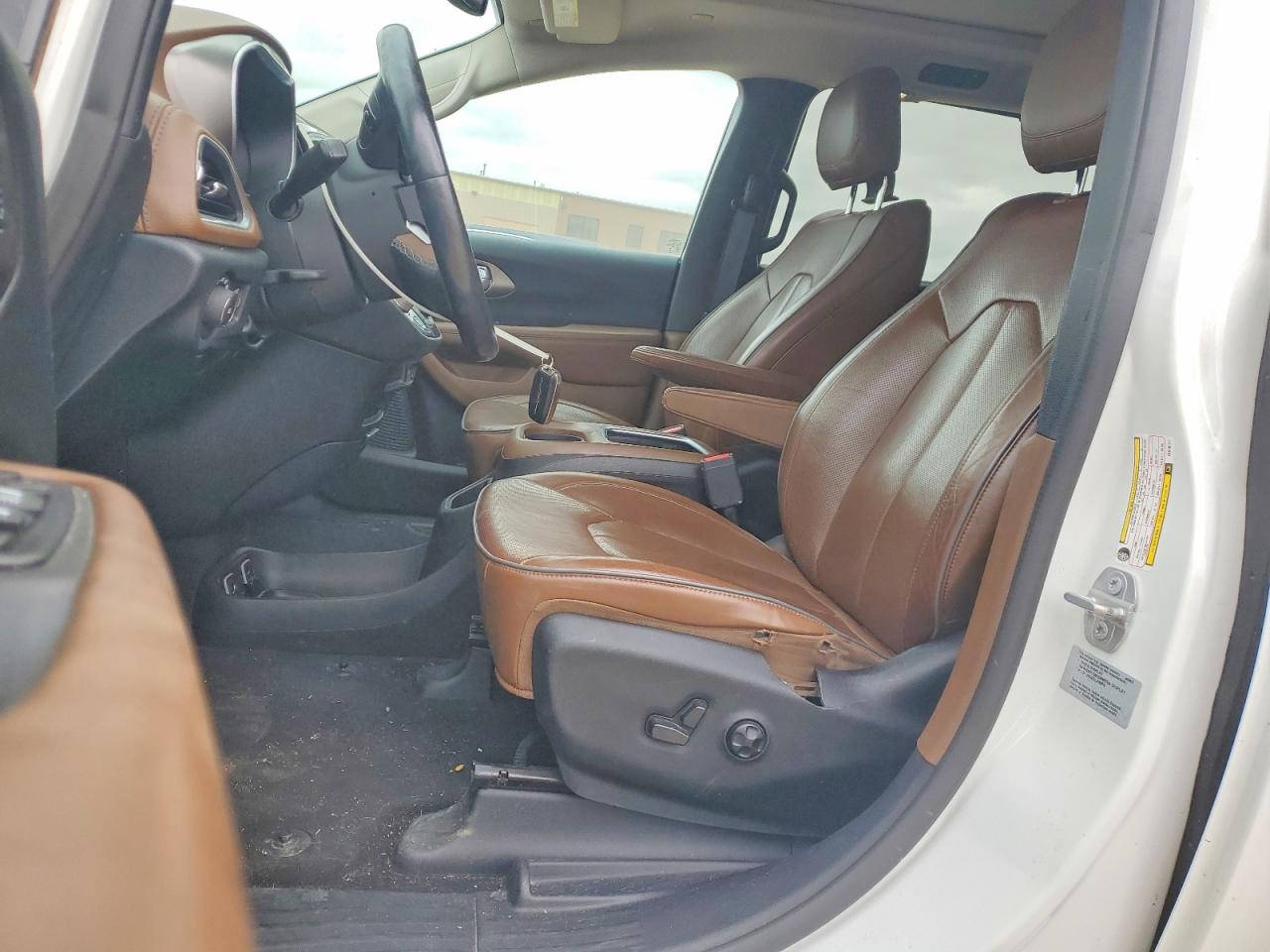 Chrysler Pacifica Limited