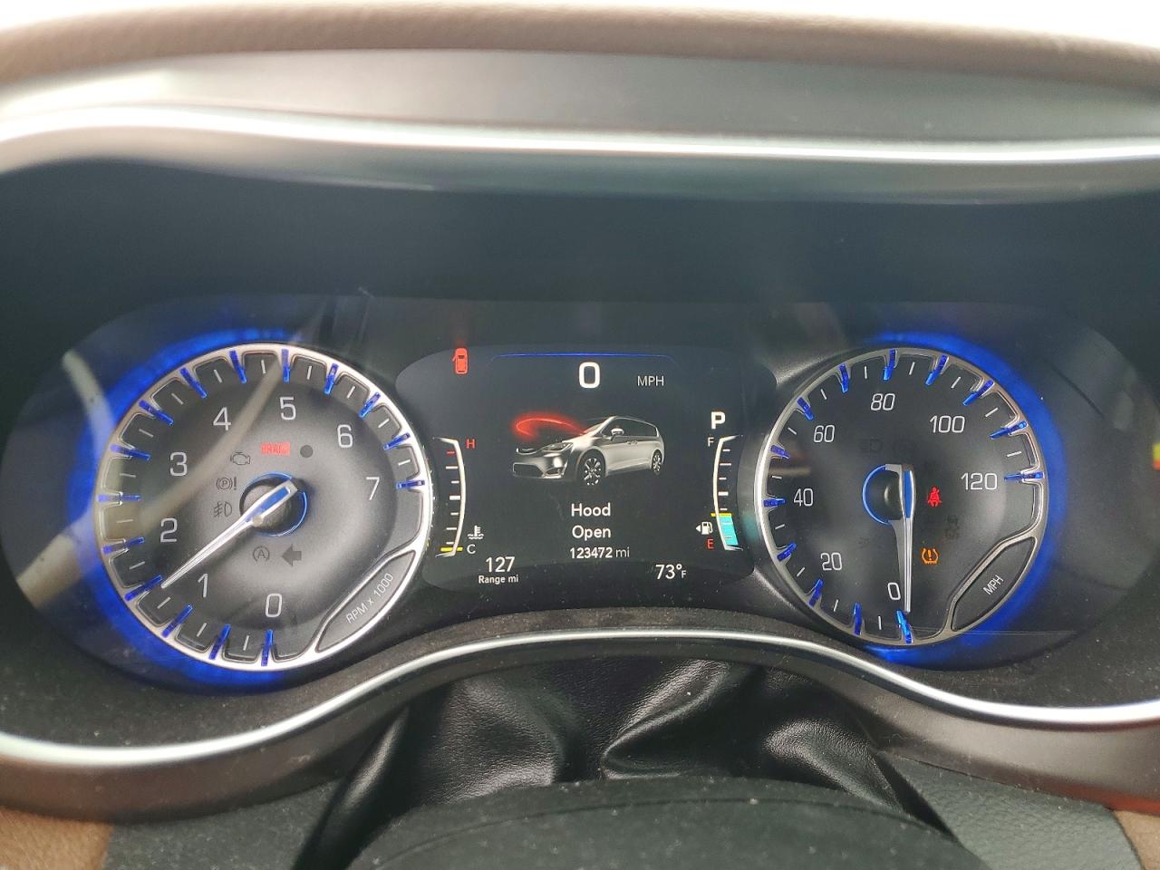 Chrysler Pacifica Limited