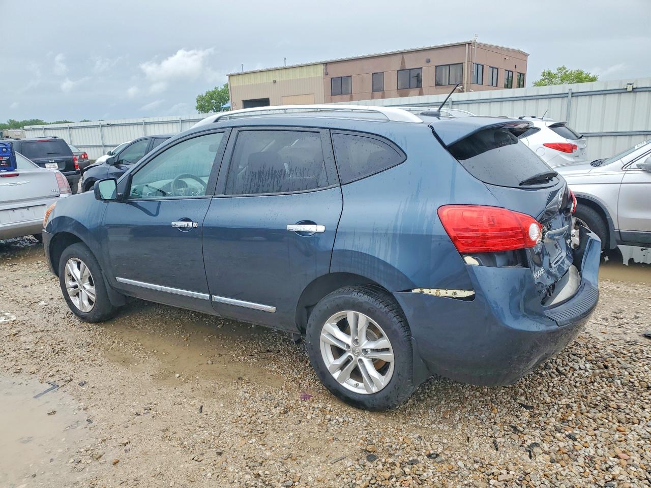 Nissan Rogue S