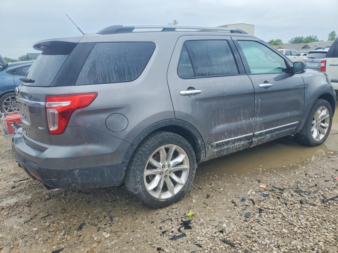 Ford Explorer Xlt