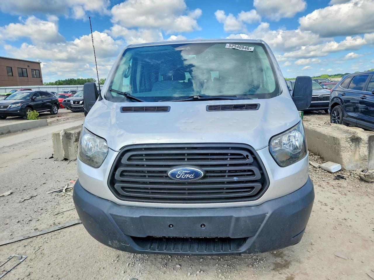Ford Transit T-150