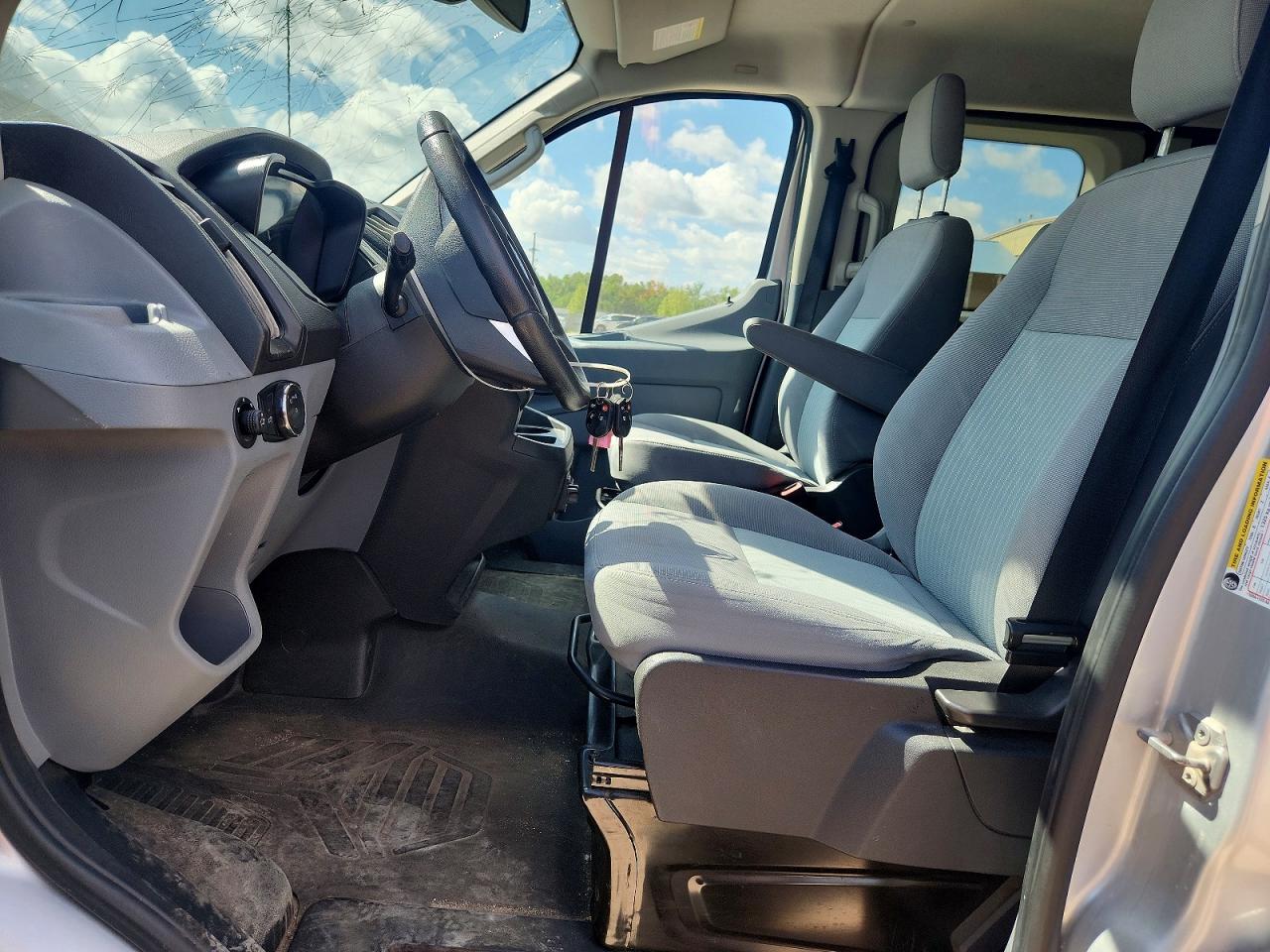 Ford Transit T-150