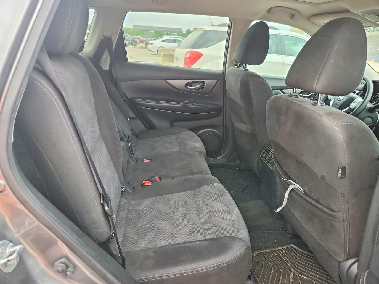 Nissan Rogue Sv