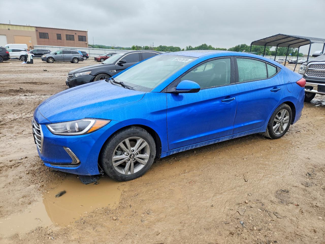 Salvage Hyundai ELANTRA Image