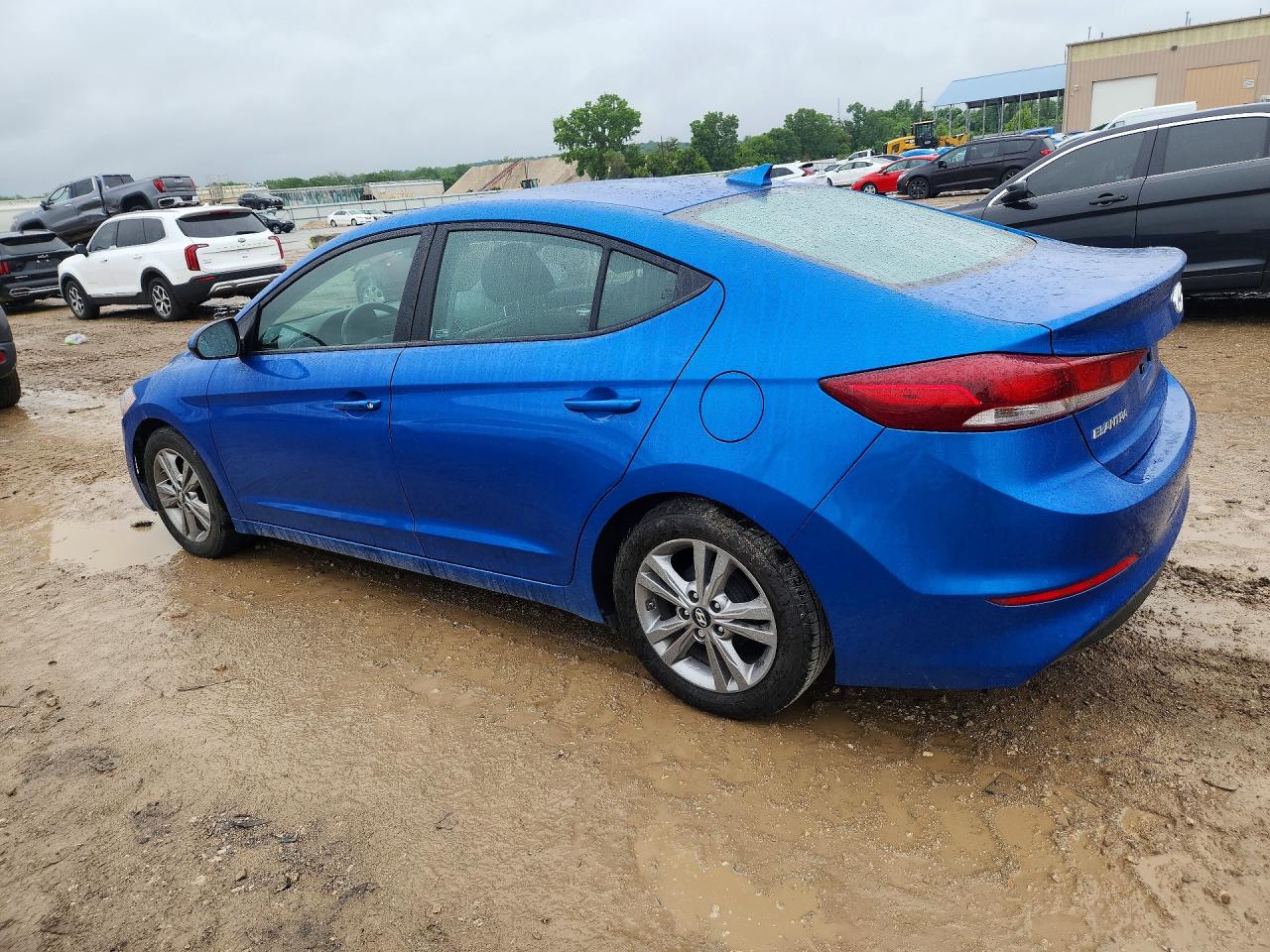 Hyundai ELANTRA Value Edition