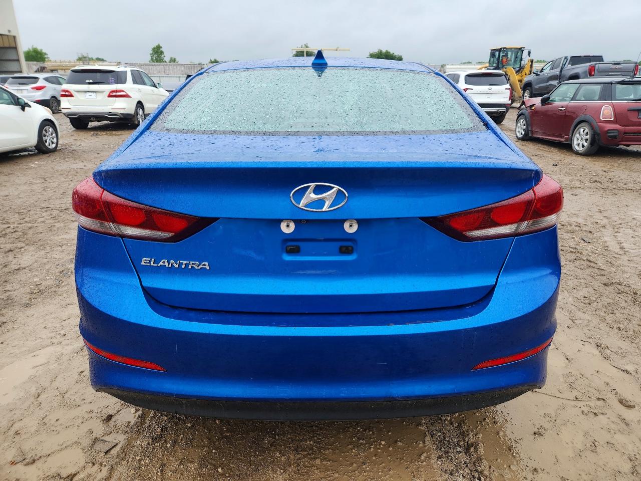 Hyundai ELANTRA Value Edition