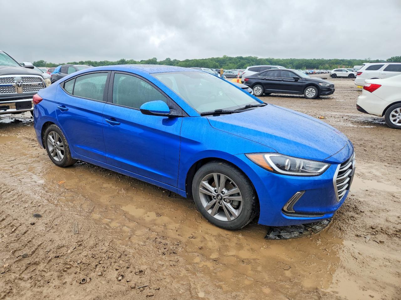 Hyundai ELANTRA Value Edition