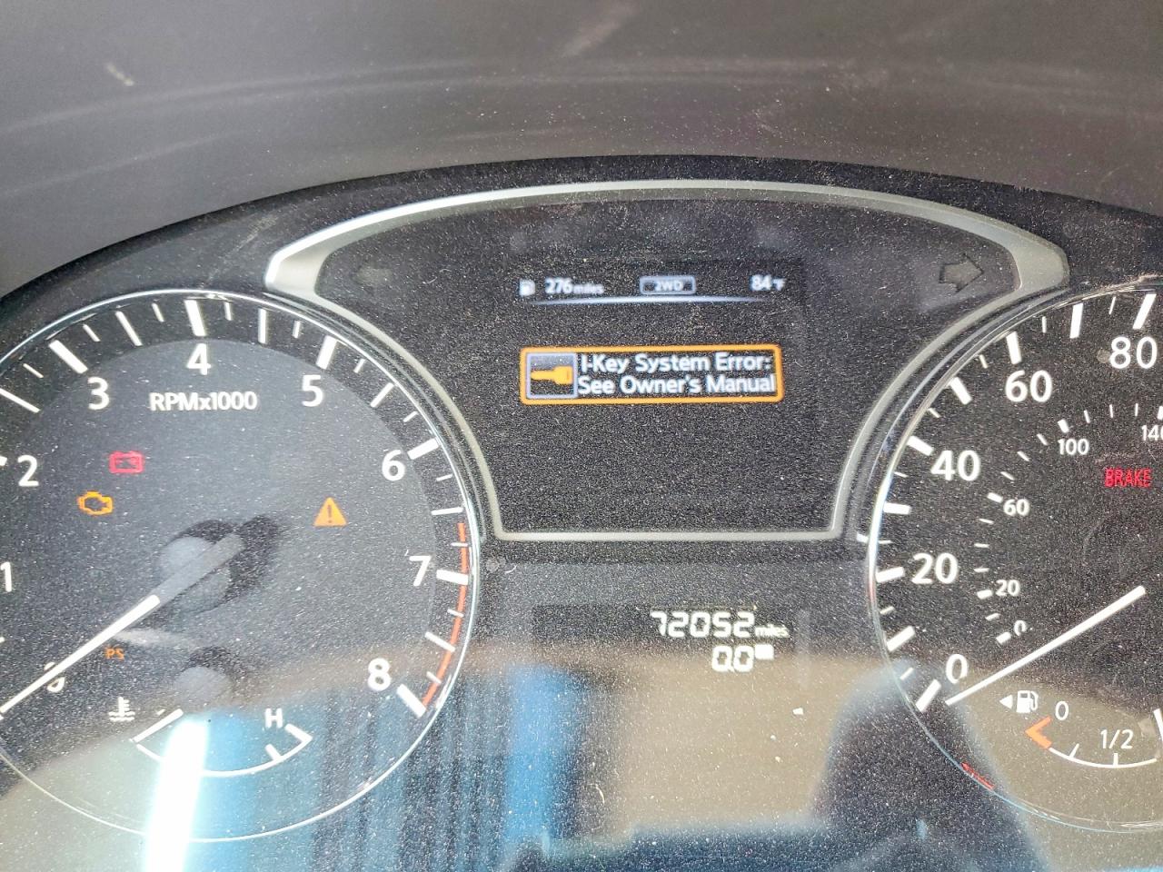 Nissan Pathfinder Sv