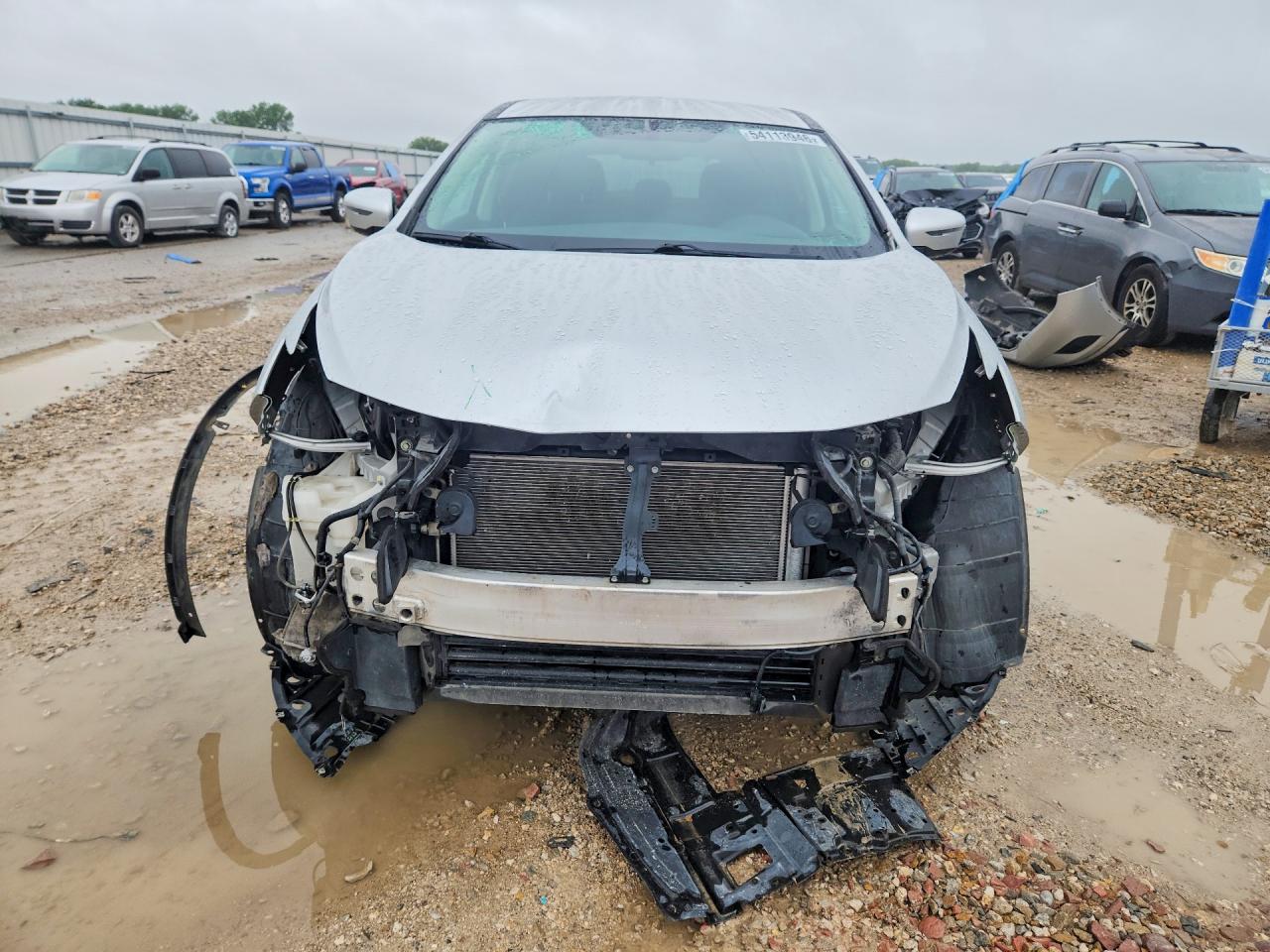 Nissan Murano S