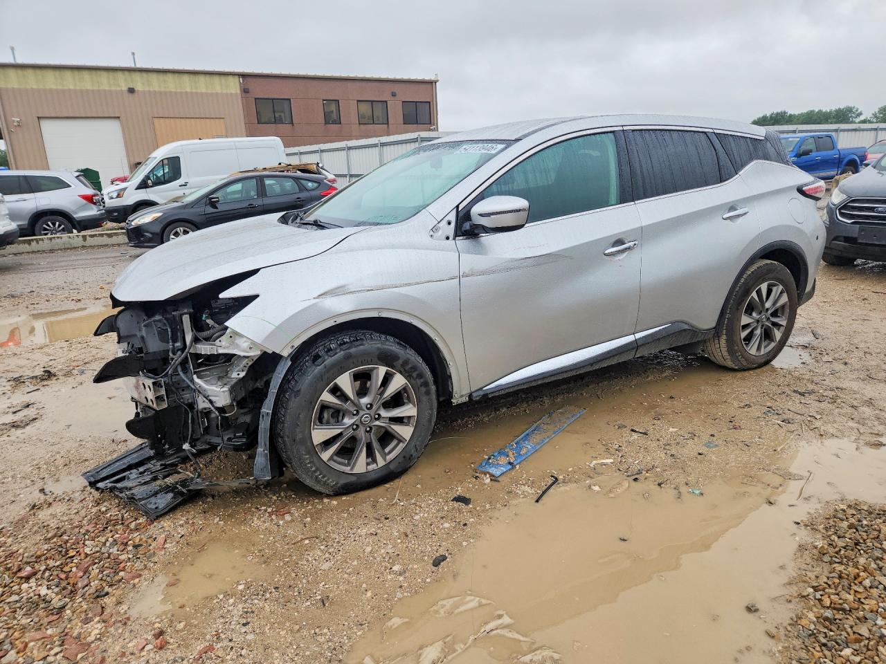 Salvage Nissan Murano Image