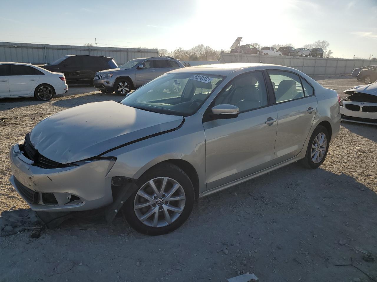 Salvage Volkswagen Jetta Image