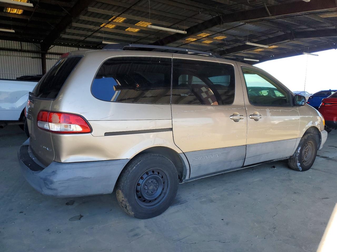 Toyota Sienna Le