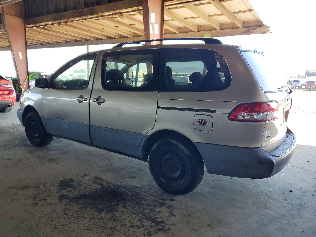 Toyota Sienna Le