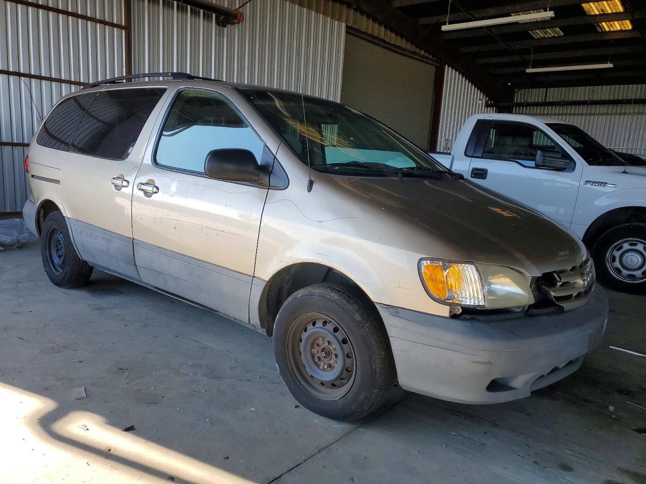 Toyota Sienna Le