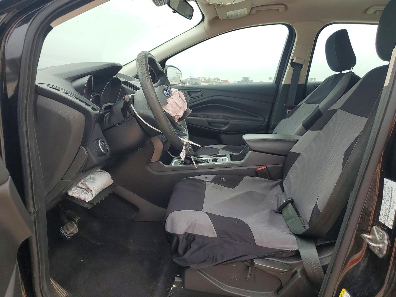 Ford Escape S