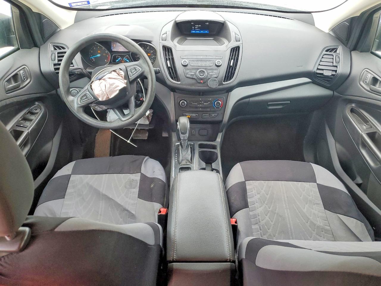 Ford Escape S