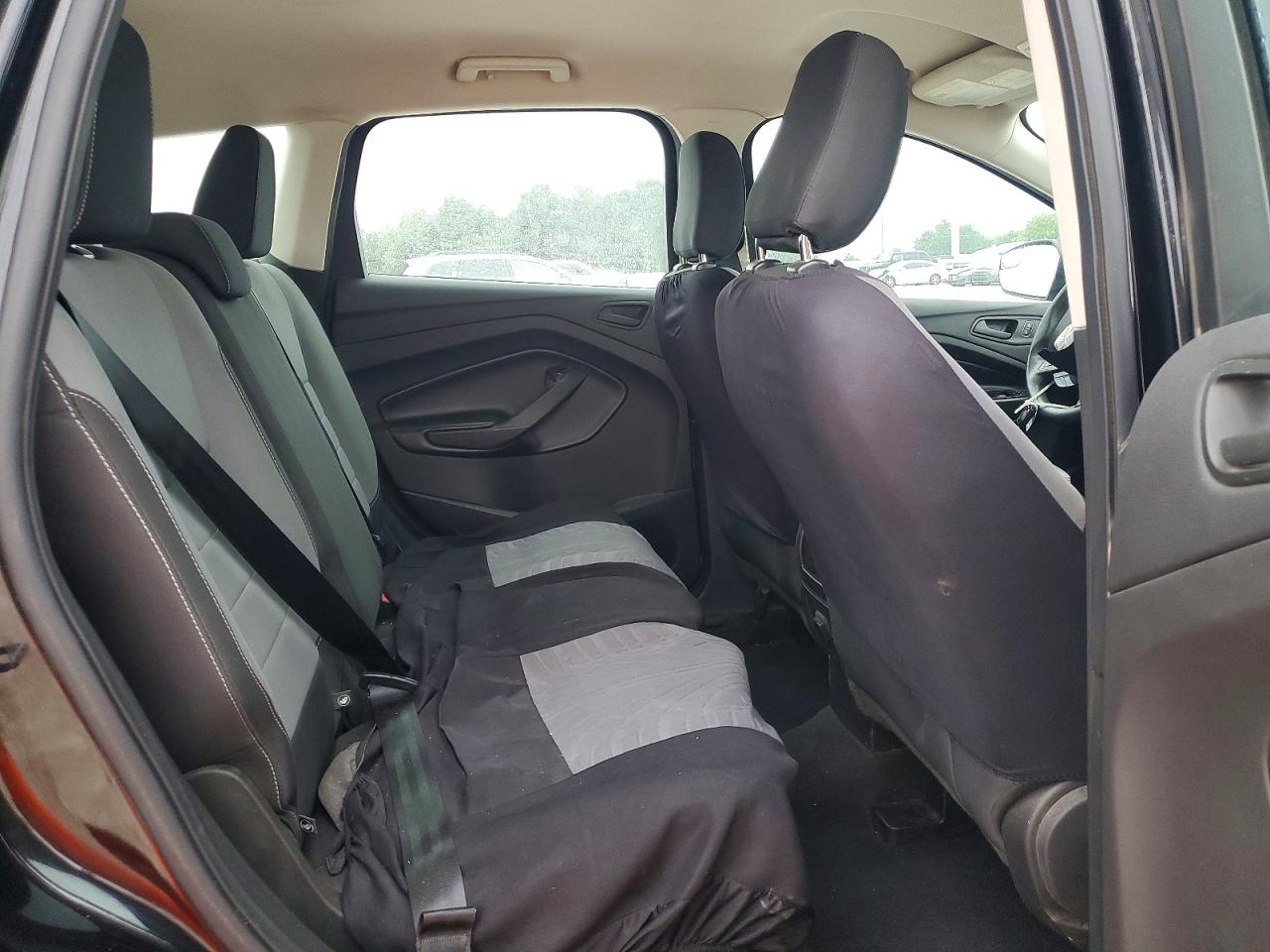 Ford Escape S