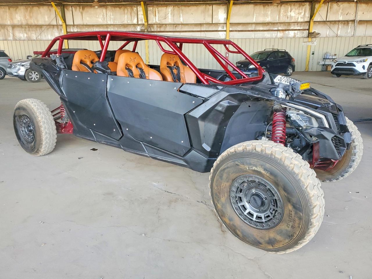 Salvage Can-Am Maverick X3 Image