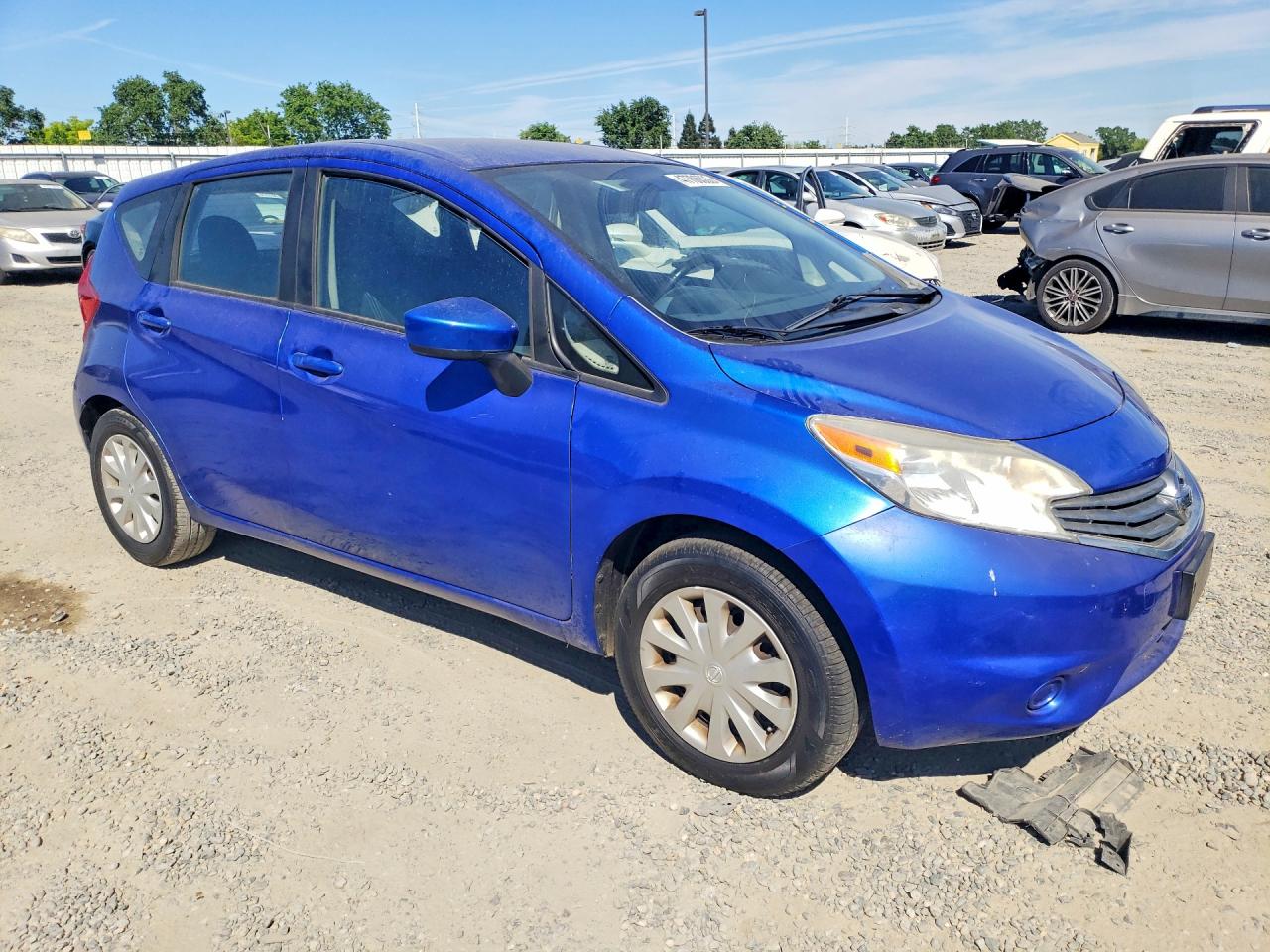 Nissan Versa Sv