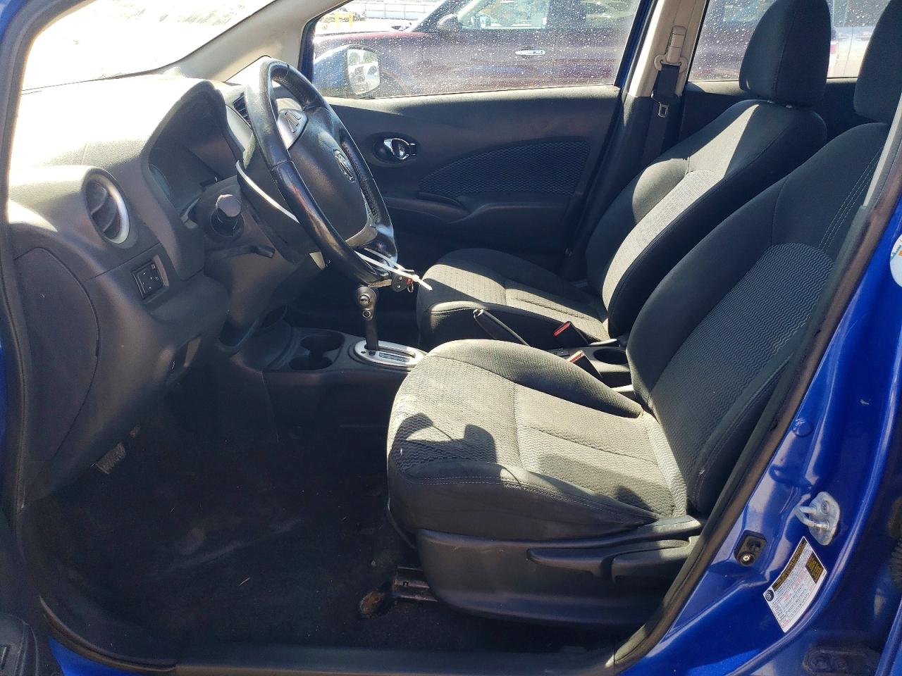Nissan Versa Sv
