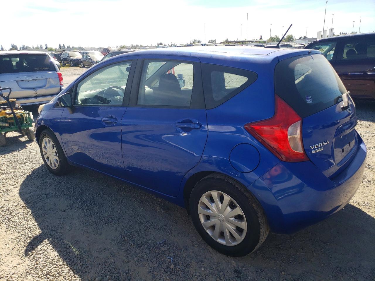 Nissan Versa Sv