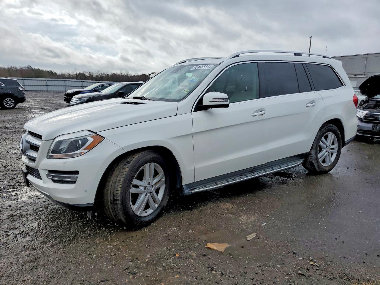 Salvage Mercedes-Benz G-Class Image