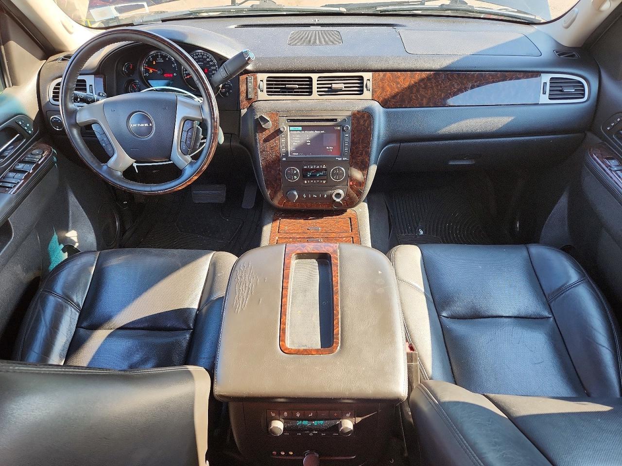 GMC Yukon Denali