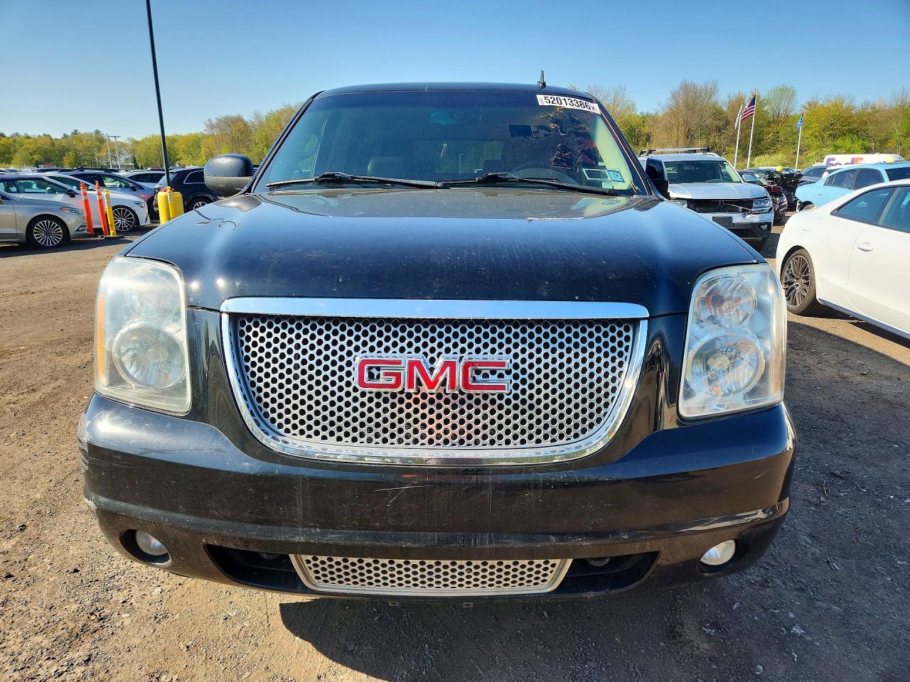 GMC Yukon Denali