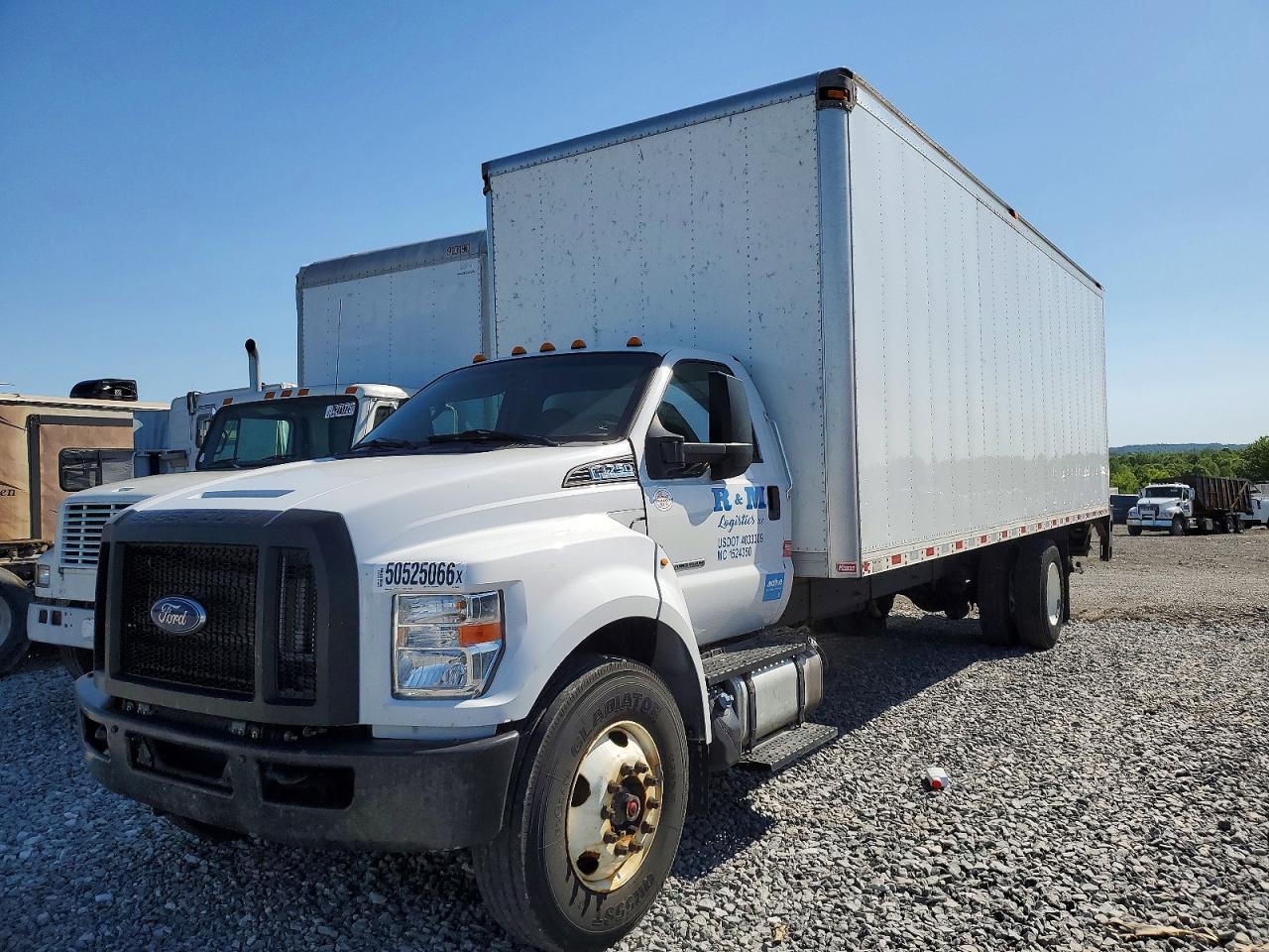 Ford F-750 Super Duty