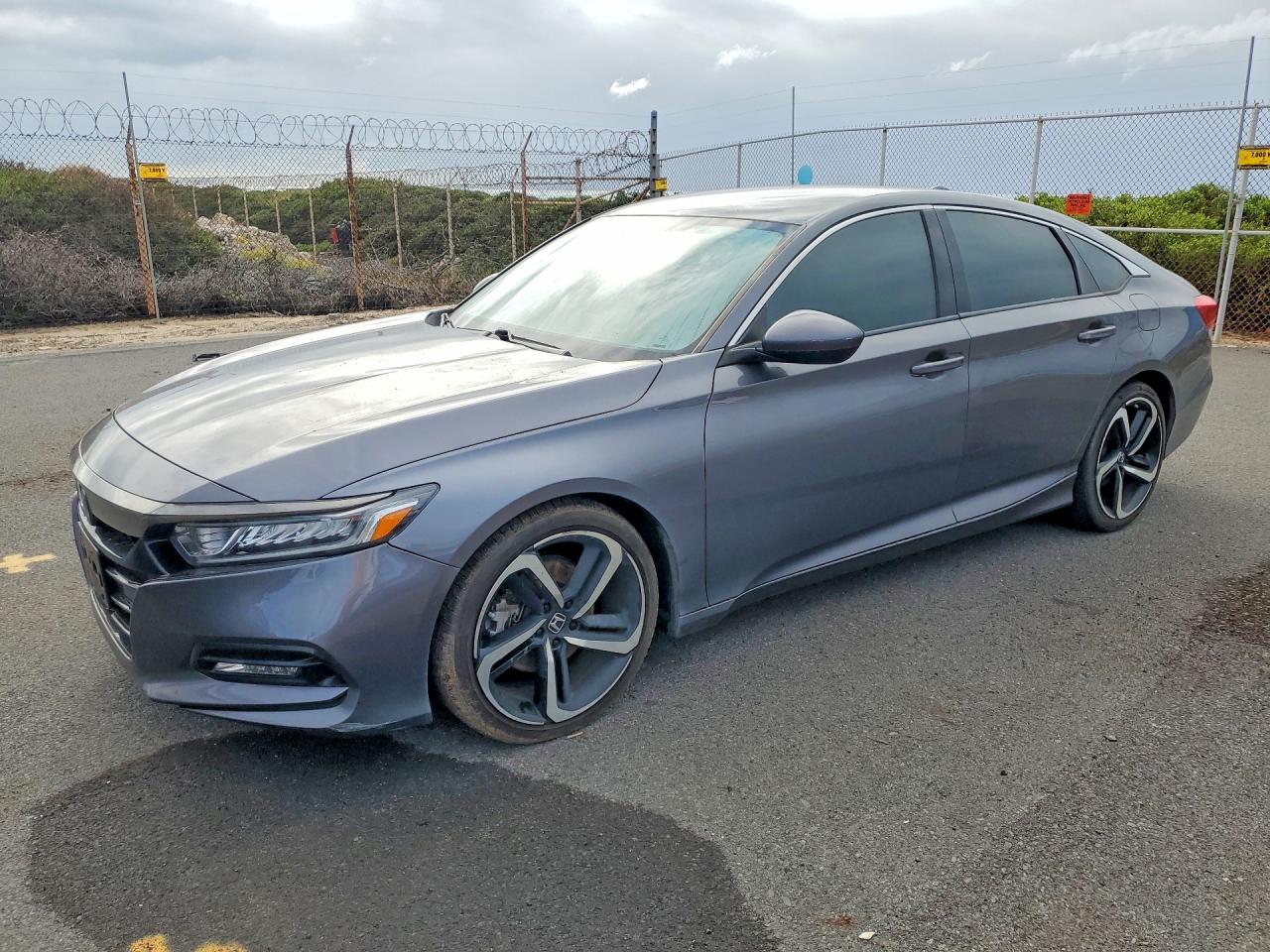 Salvage Honda Accord Image
