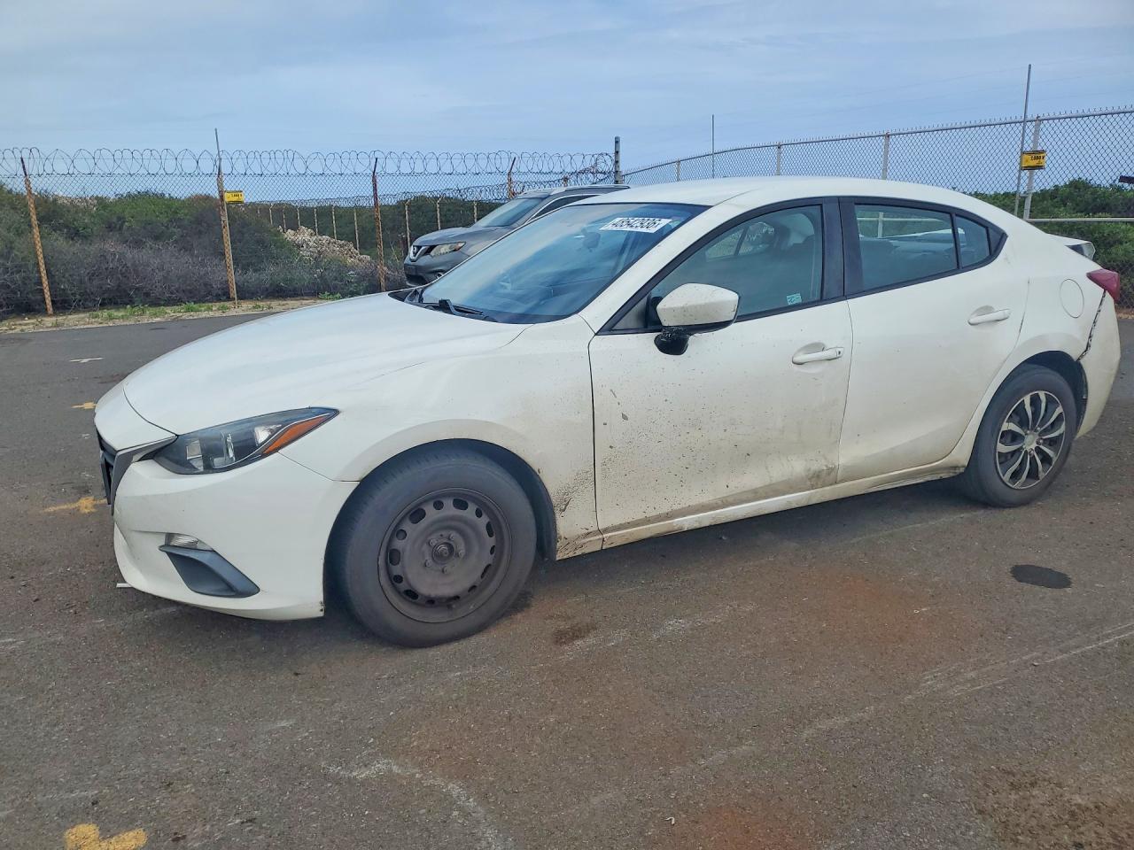Salvage Mazda 3 Image
