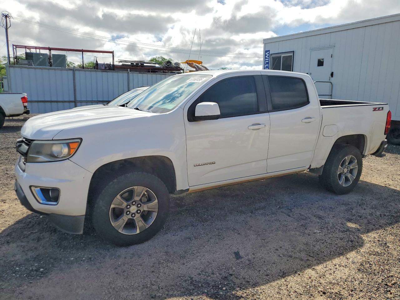 Salvage Chevrolet Colorado Image