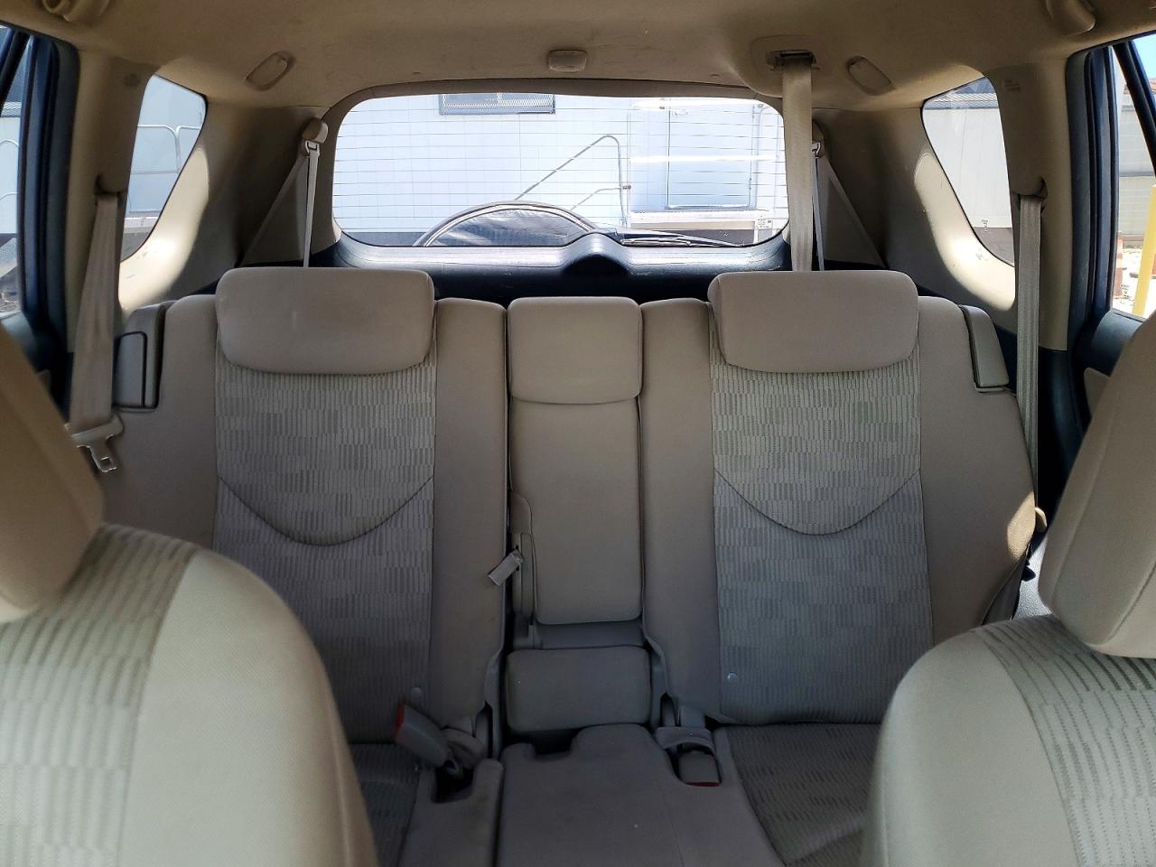 Toyota RAV4 Base