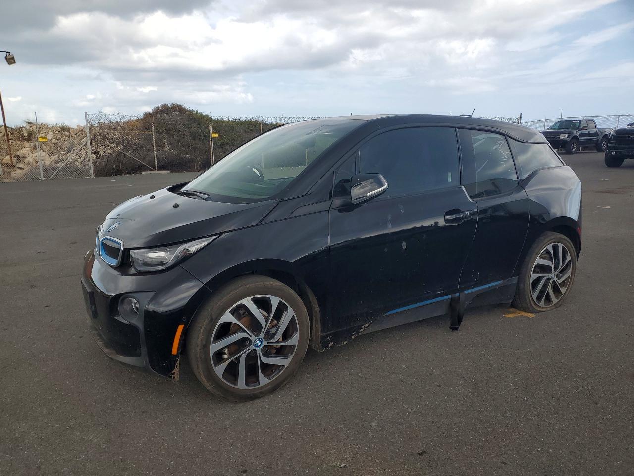 Salvage BMW i-Series Image