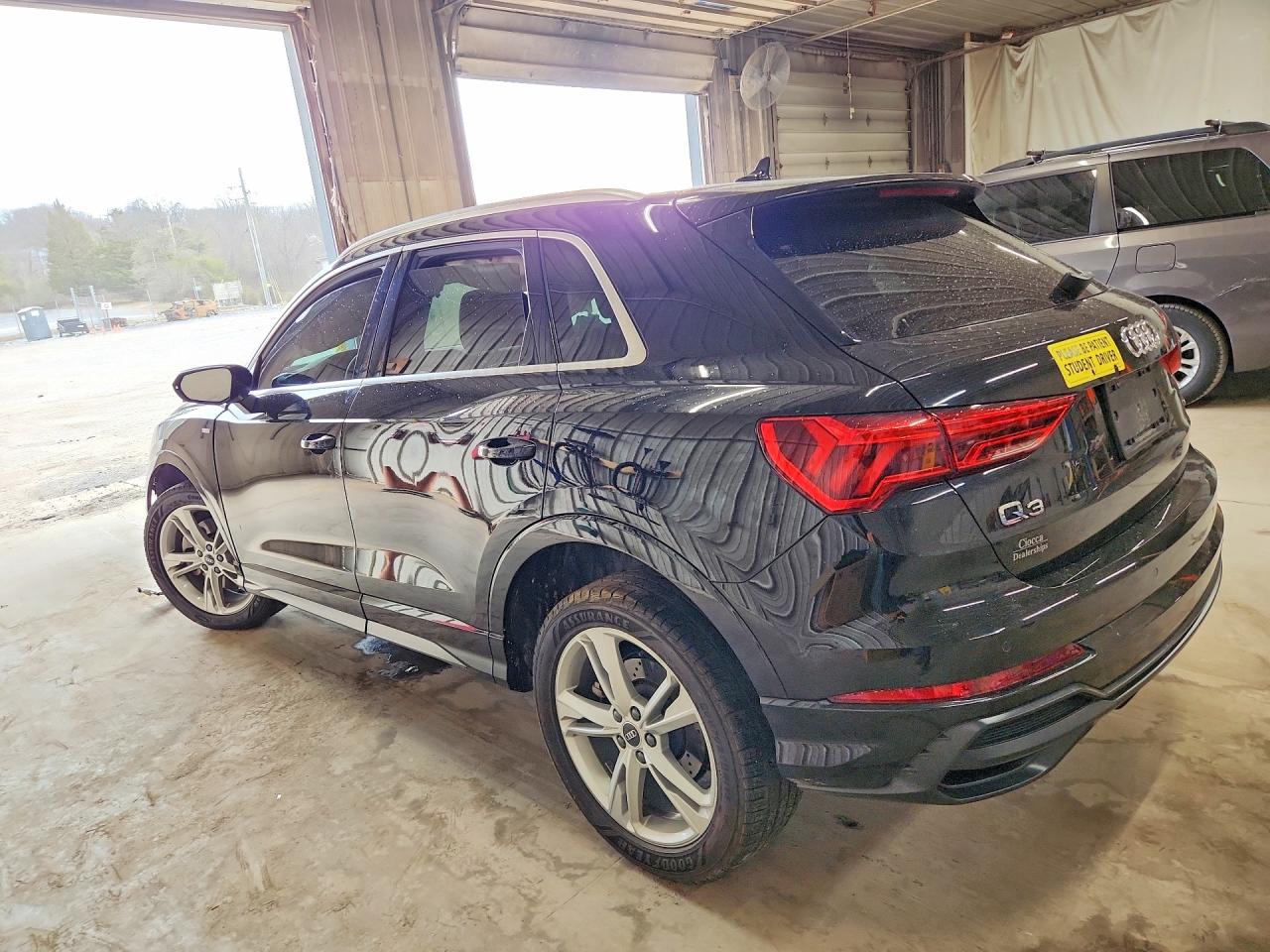 Audi Q3 Premium Plus S Line 45