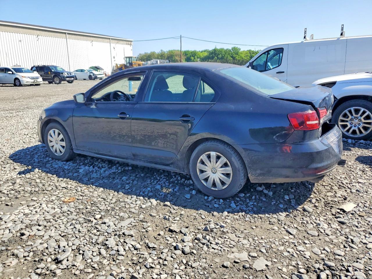 Volkswagen Jetta S