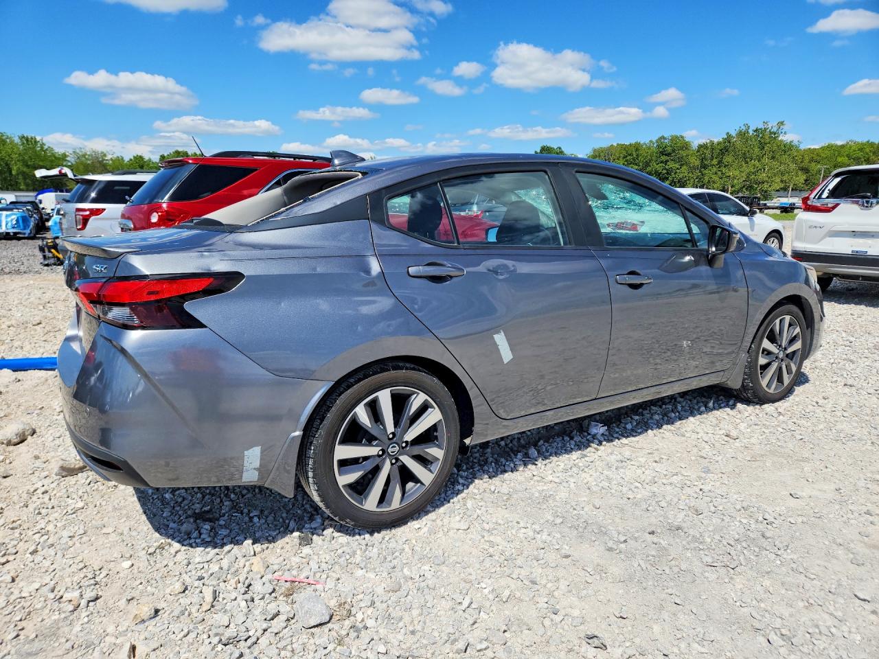 Nissan Versa Sr