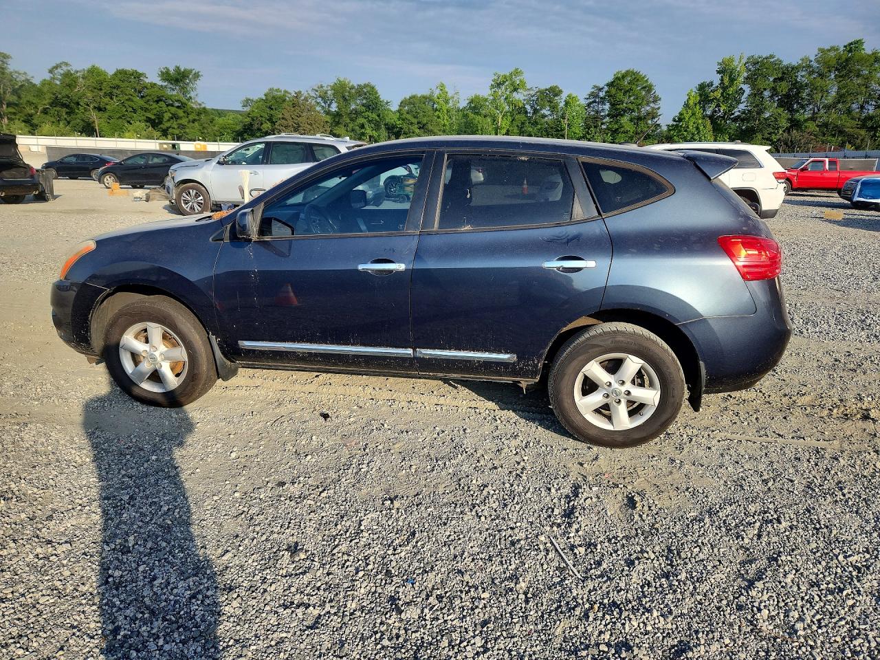 Nissan Rogue S