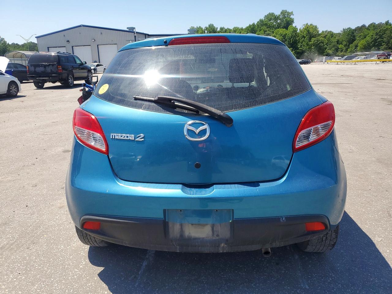 Mazda 2