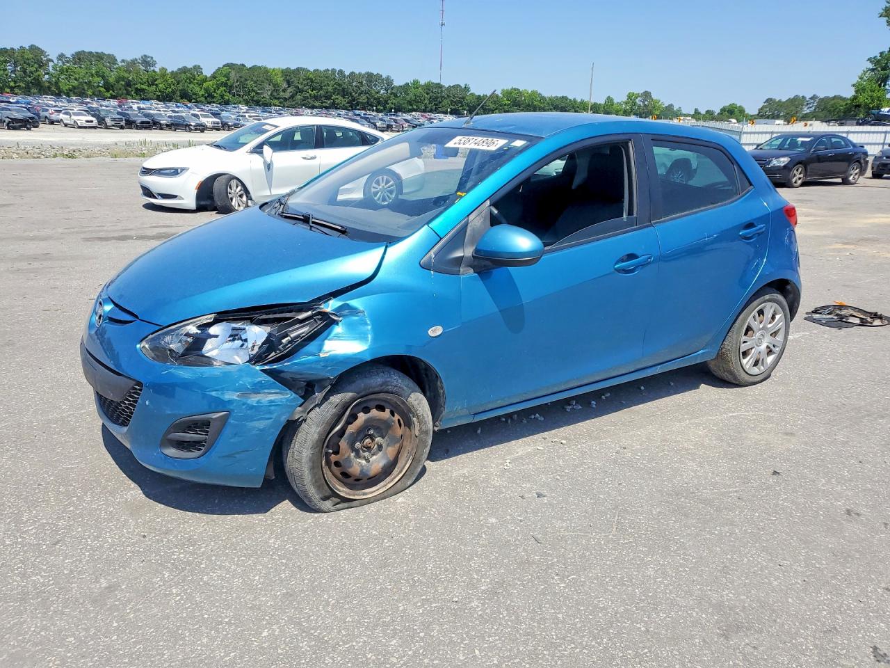 Salvage Mazda 2 Image