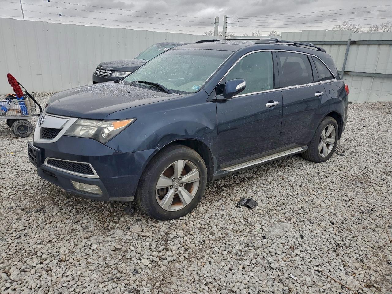Salvage Acura MDX Image