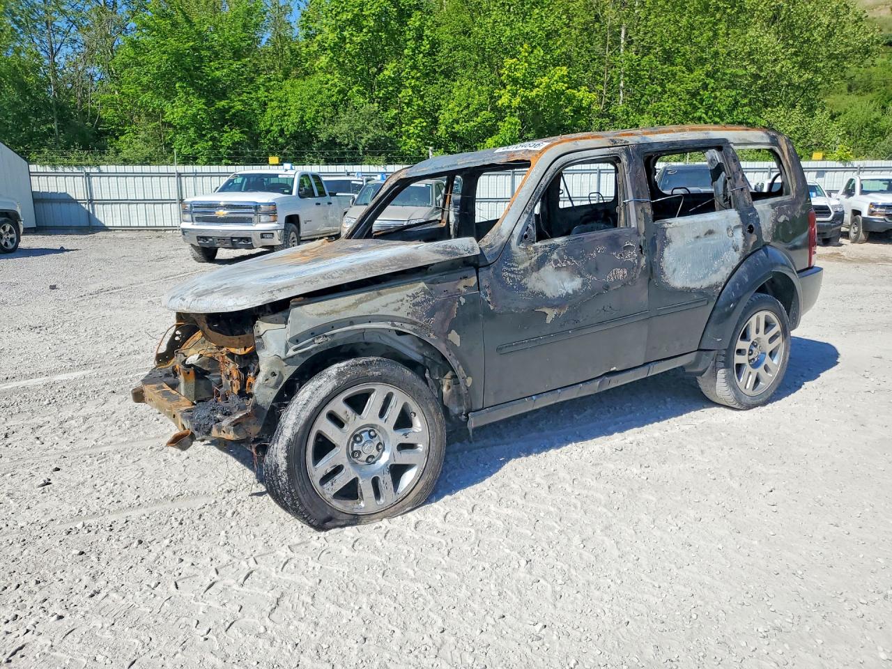 Salvage Dodge Nitro Image