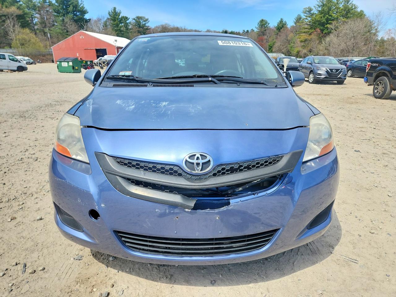 Toyota Yaris Base