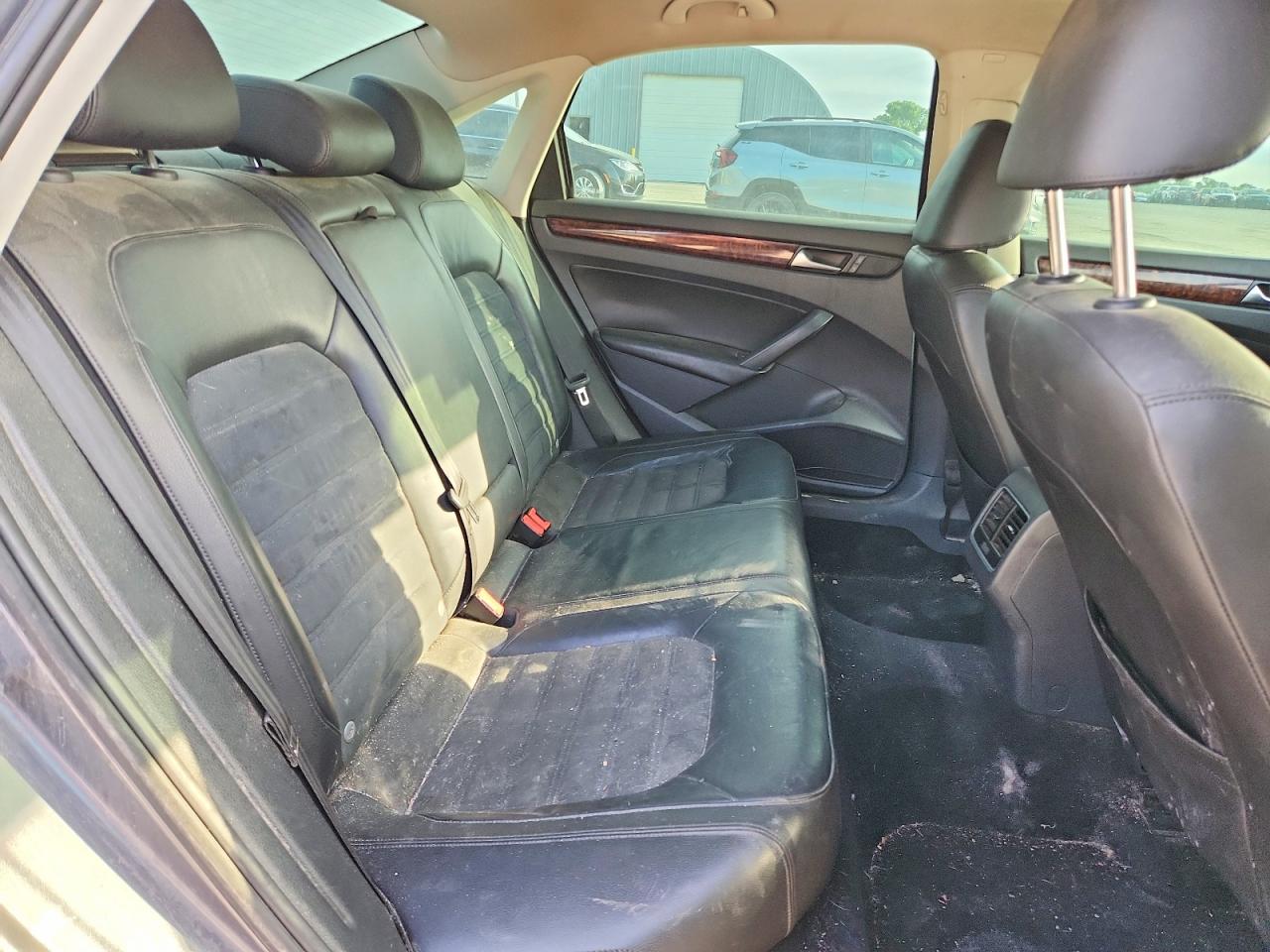 Volkswagen Passat Sel