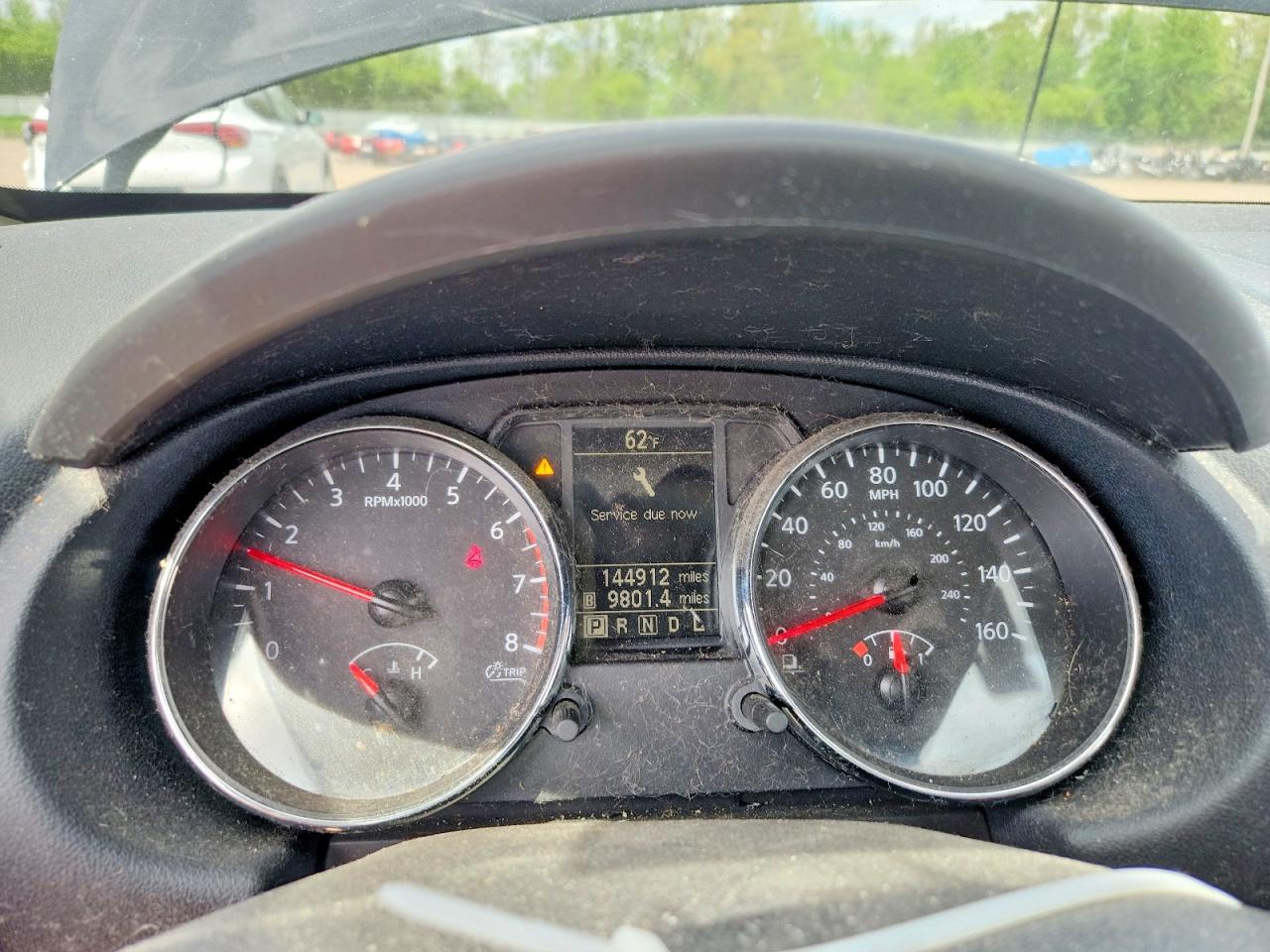 Nissan Rogue S