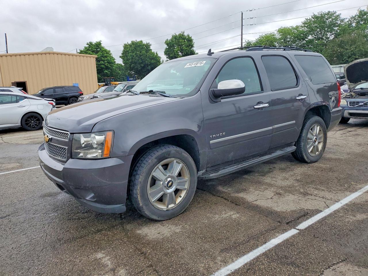 Salvage Chevrolet Tahoe Image