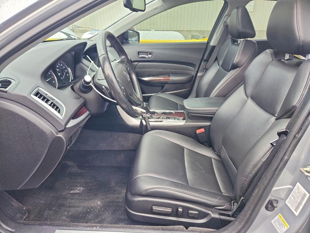Acura TLX