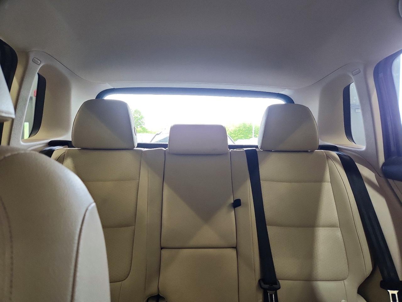 Volkswagen Tiguan S