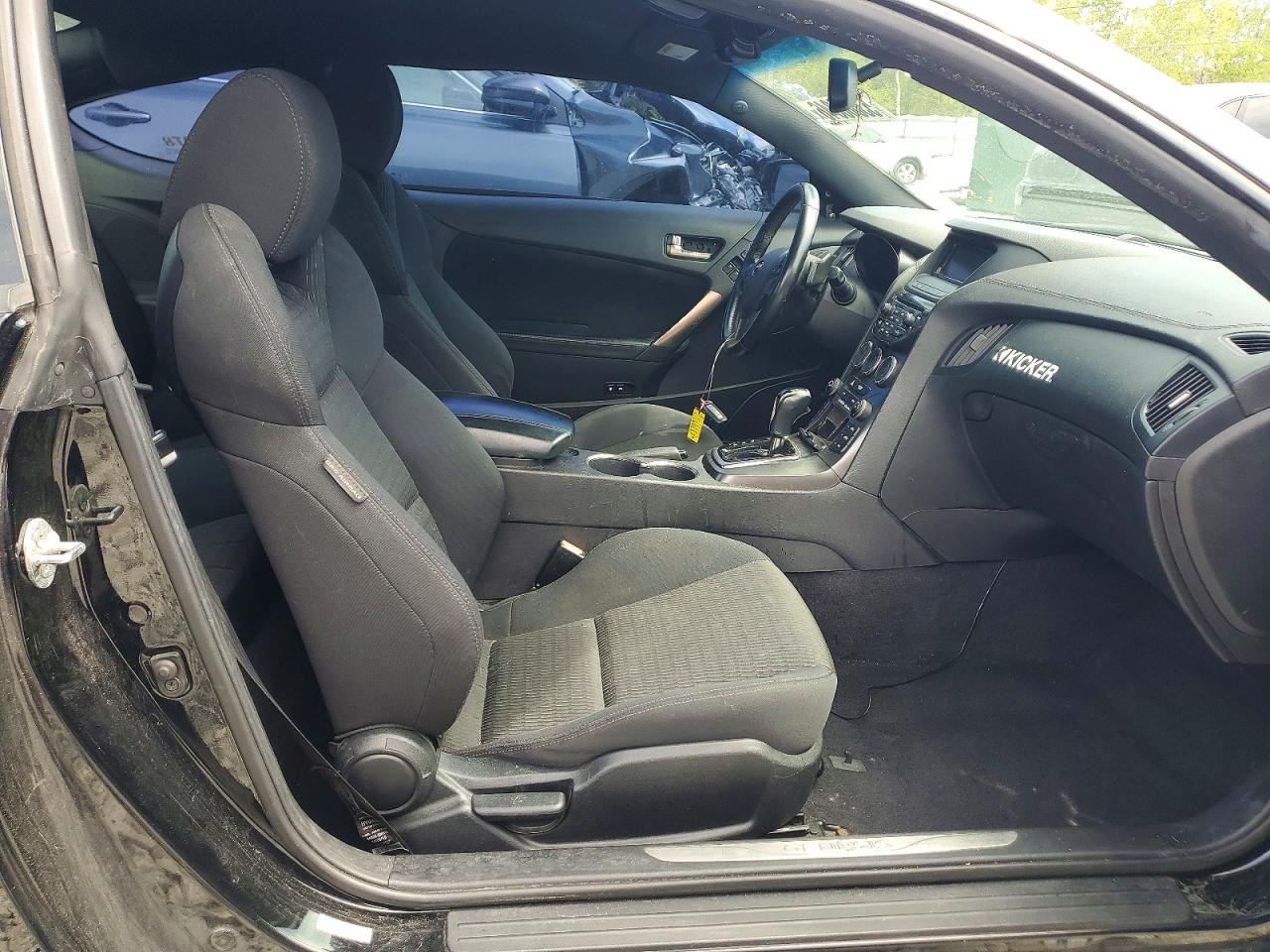 Hyundai Genesis 3.8l