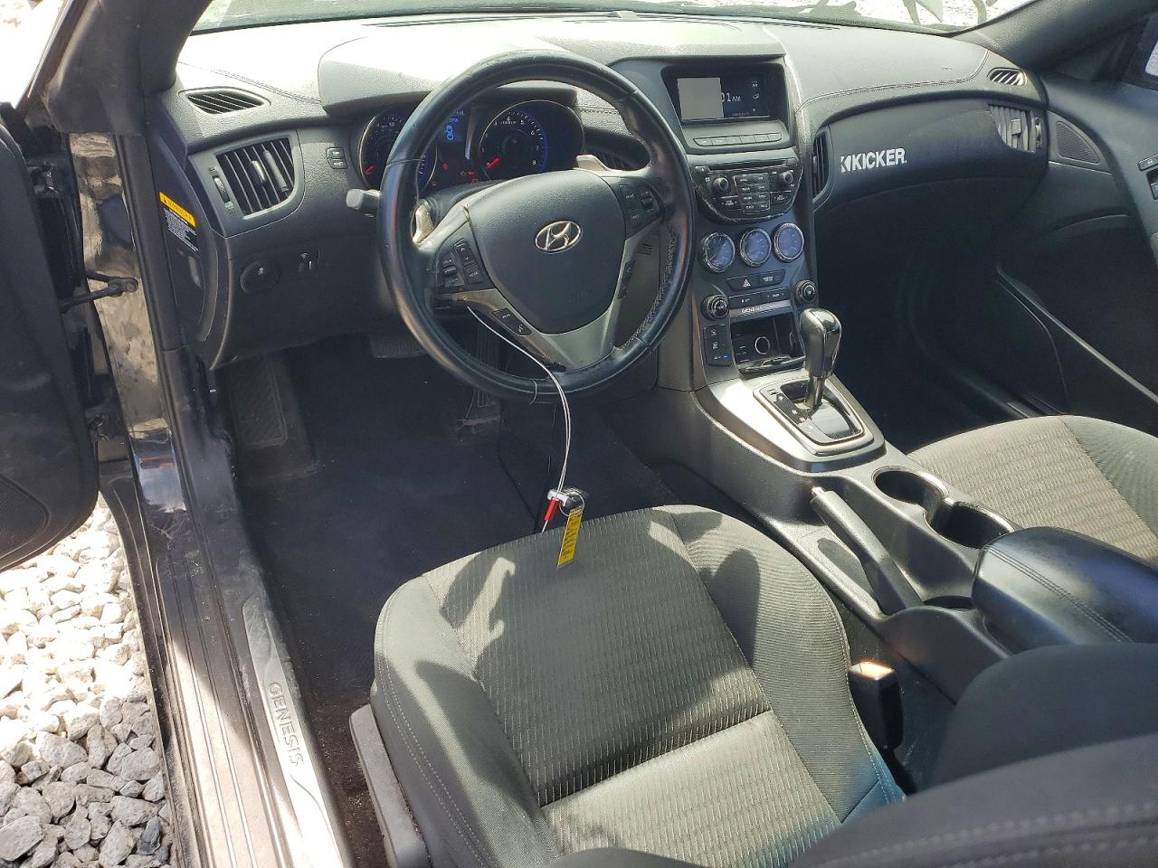Hyundai Genesis 3.8l